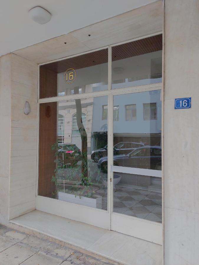 Petmeza16 Apartment Атина Екстериор снимка